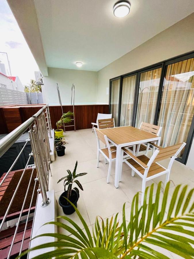 Beachcove Apartment 2 Pereybere Beach Zewnętrze zdjęcie